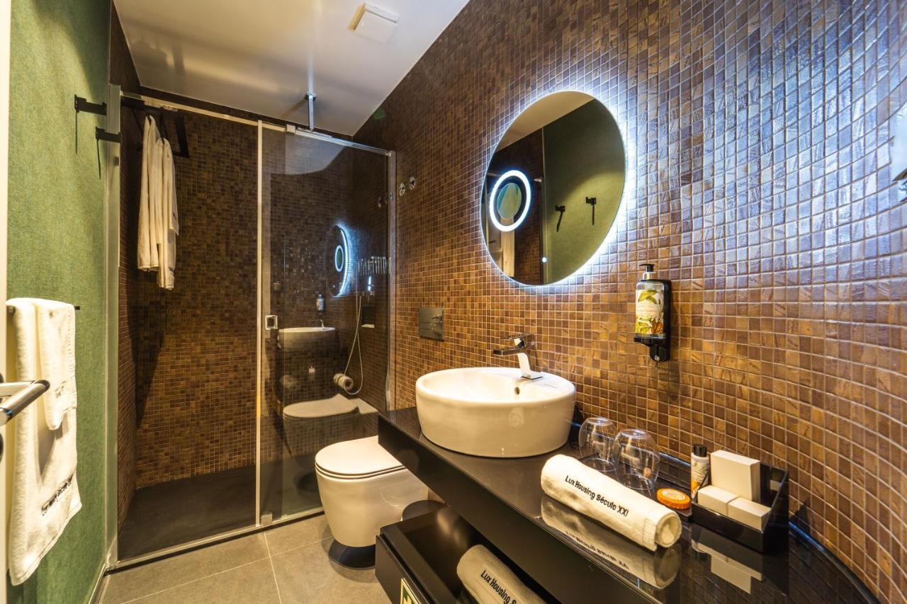 Lux Housing Seculo Xxi *